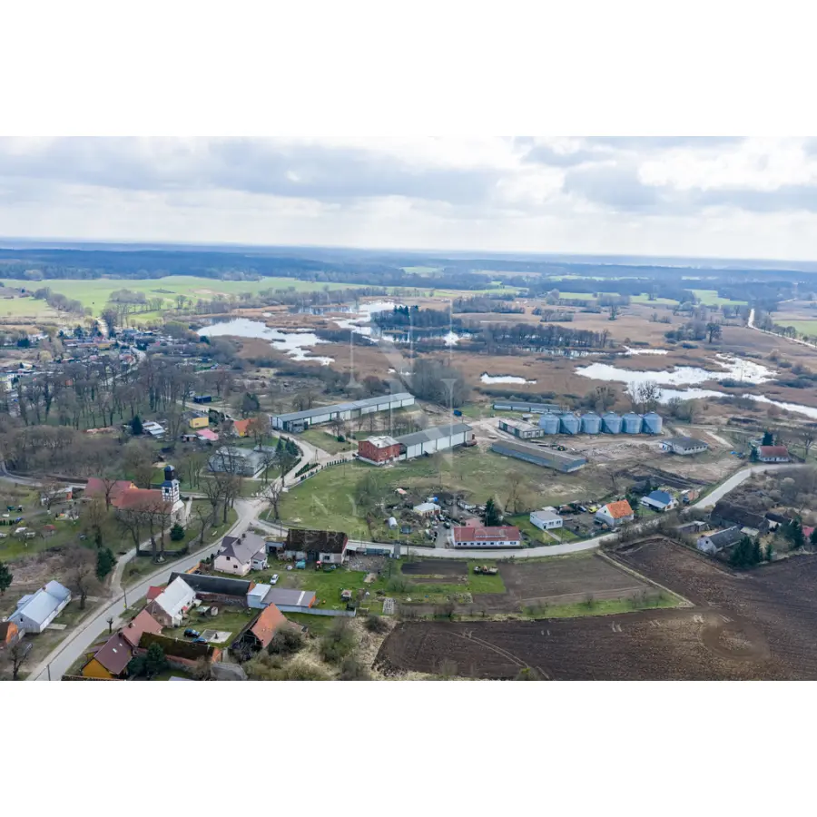zachodniopomorskie, Gryfiński, Trzcińsko-Zdrój, Piaseczno, 6 ha + 3800 m² zabudowań + dom | ogromny potencjał