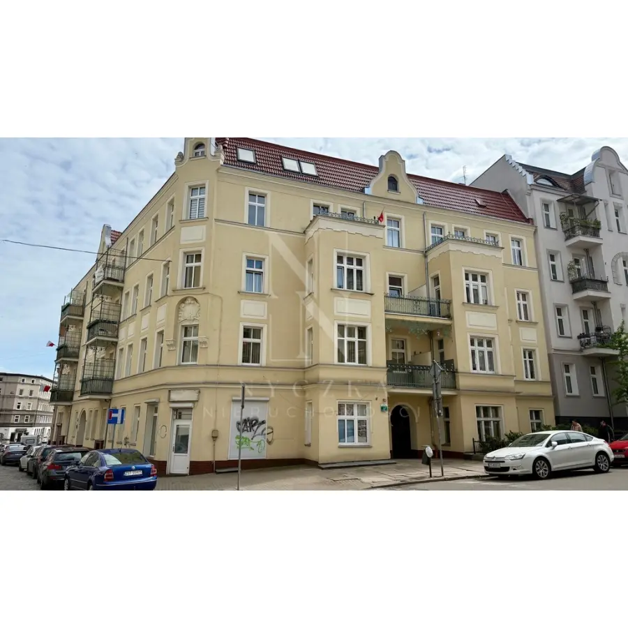 zachodniopomorskie, Szczecin, Centrum, Sławomira, Lokal biurowy na I piętrze w ładnej kamienicy