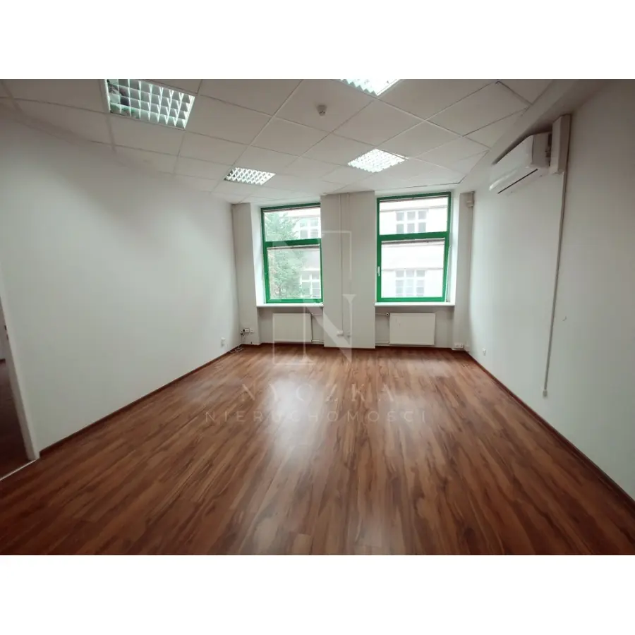 zachodniopomorskie, Szczecin, Centrum, Biurowiec w Centrum - różne powierzchnie 50zł/1m2