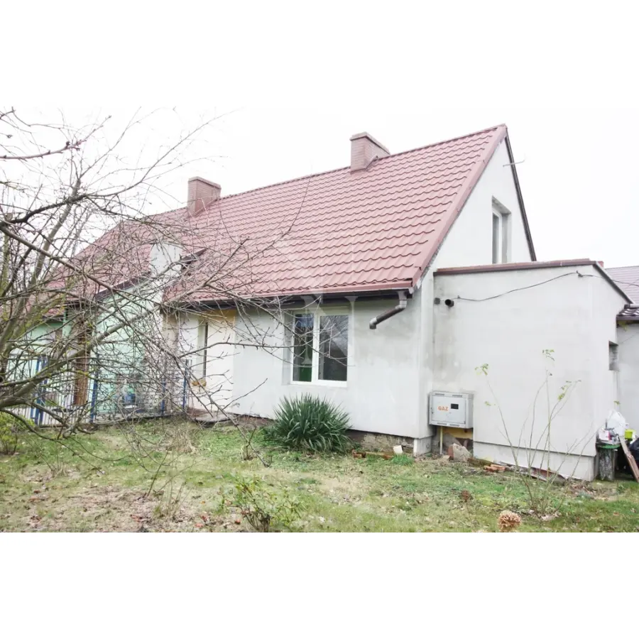 zachodniopomorskie, Stargardzki, Dolice, Połowa bliźniaka niedaleko Dolic