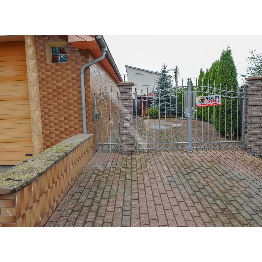 zachodniopomorskie, Policki, Police, Budynek magazynowy, biuro, działka 296 m2