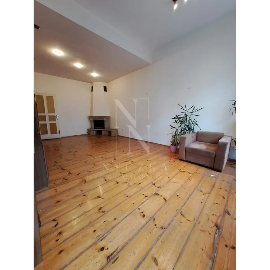 zachodniopomorskie, Szczecin, Centrum, Przestronne mieszkanie w Centrum.1 piętro. Balkon!